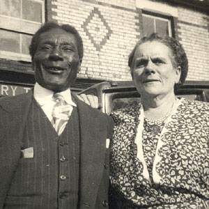 Claude and Edith Buxton